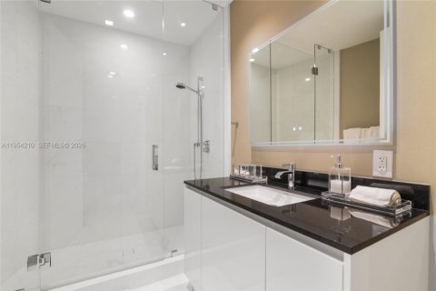 Copropriété à louer à Sunny Isles Beach, Floride: 4 chambres, 330.27 m2 № 2010909 - photo 23