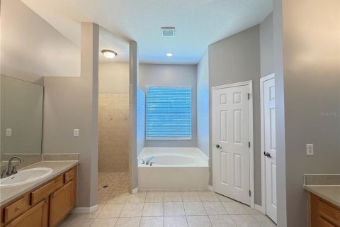 Casa en venta en Minneola, Florida, 4 dormitorios, 207.36 m2 № 2224455 - foto 7
