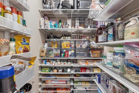 Villa ou maison à louer à Miami, Floride: 3 chambres, 179.39 m2 № 1999562 - photo 25