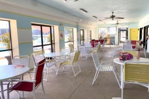 Casa en venta en Leesburg, Florida, 2 dormitorios, 116.13 m2 № 1832064 - foto 11