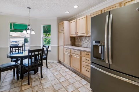 Casa en venta en The Villages, Florida, 3 dormitorios, 136.85 m2 № 2387703 - foto 5