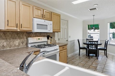 Casa en venta en The Villages, Florida, 3 dormitorios, 136.85 m2 № 2387703 - foto 6