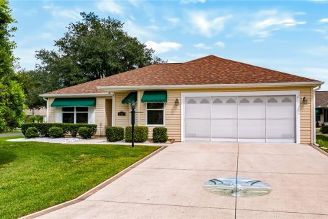 Casa en The Villages, Florida 3 dormitorios, 136.85 m2 № 2387703