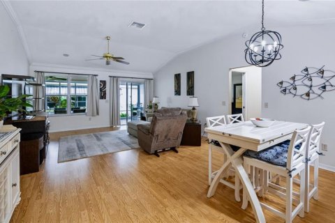 Casa en venta en The Villages, Florida, 3 dormitorios, 136.85 m2 № 2387703 - foto 10