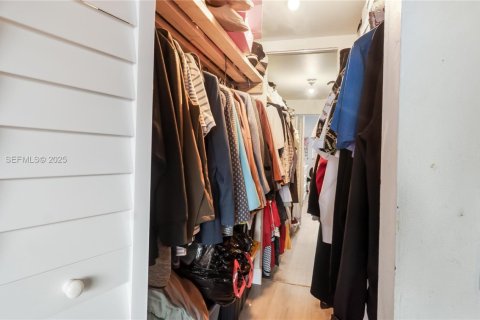 Touwnhouse à vendre à Lauderhill, Floride: 2 chambres, 99.96 m2 № 1993217 - photo 23