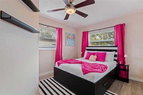 Villa ou maison à louer à Largo, Floride: 3 chambres, 118.73 m2 № 2166327 - photo 8