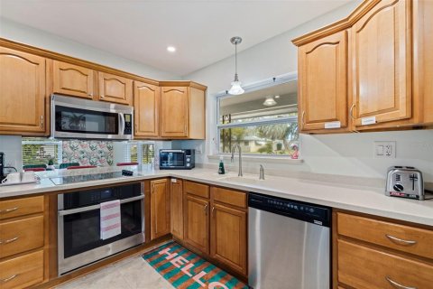 Villa ou maison à louer à Largo, Floride: 3 chambres, 118.73 m2 № 2166327 - photo 27