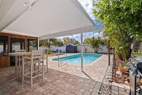Villa ou maison à louer à Largo, Floride: 3 chambres, 118.73 m2 № 2166327 - photo 13