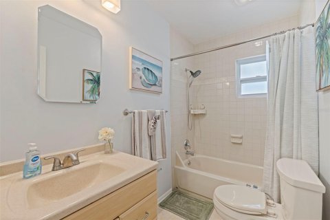 Villa ou maison à louer à Largo, Floride: 3 chambres, 118.73 m2 № 2166327 - photo 11