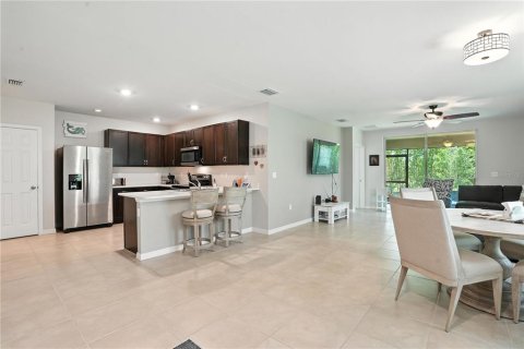 House in Punta Gorda, Florida 2 bedrooms, 140.84 sq.m. № 1846557 - photo 6
