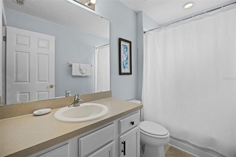 Casa en venta en Davenport, Florida, 7 dormitorios, 257.43 m2 № 1740919 - foto 22