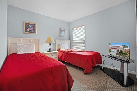 Casa en venta en Davenport, Florida, 7 dormitorios, 257.43 m2 № 1740919 - foto 18