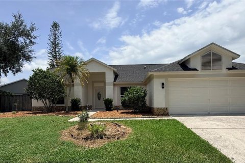Villa ou maison à Tampa, Floride 4 chambres, 193.05 m2 № 2258485