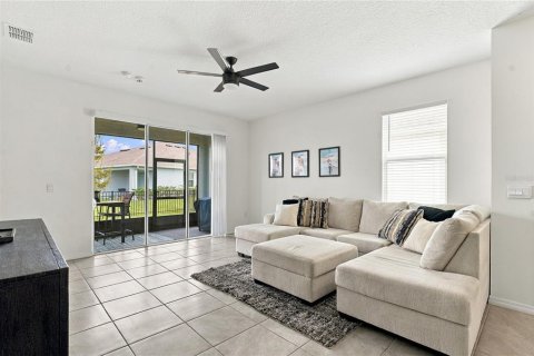 Villa ou maison à vendre à Wesley Chapel, Floride: 3 chambres, 147.44 m2 № 2408458 - photo 6
