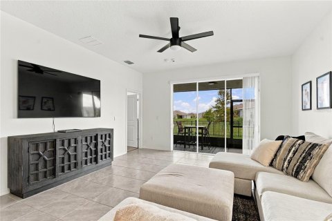 Villa ou maison à vendre à Wesley Chapel, Floride: 3 chambres, 147.44 m2 № 2408458 - photo 3