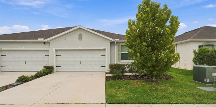 Villa ou maison à Wesley Chapel, Floride 3 chambres, 147.44 m2 № 2408458