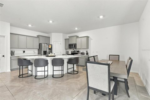Villa ou maison à vendre à Wesley Chapel, Floride: 3 chambres, 147.44 m2 № 2408458 - photo 8
