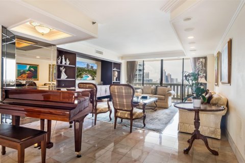 Condo in Aventura, Florida, 3 bedrooms  № 2089064 - photo 18