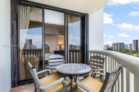 Condo in Aventura, Florida, 3 bedrooms  № 2089064 - photo 29