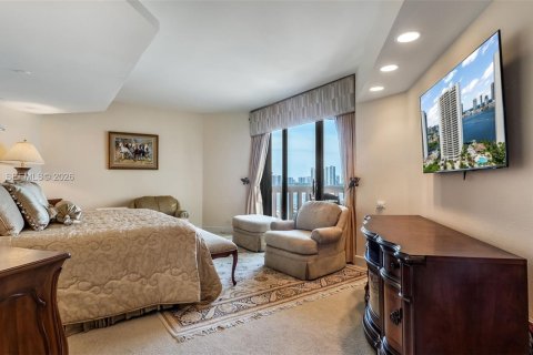Condo in Aventura, Florida, 3 bedrooms  № 2089064 - photo 24