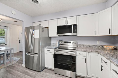 Casa en venta en Rockledge, Florida, 3 dormitorios, 115.38 m2 № 2386754 - foto 7