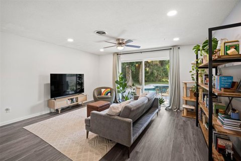 Casa en venta en Rockledge, Florida, 3 dormitorios, 115.38 m2 № 2386754 - foto 16