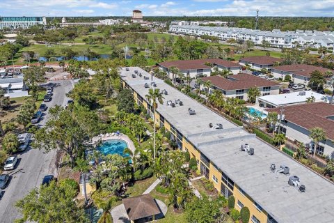 Condo in Sarasota, Florida, 2 rooms  № 1733781 - photo 30