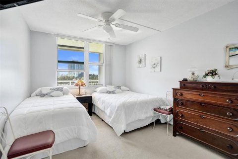 Condominio en venta en Pompano Beach, Florida, 2 dormitorios, 92.9 m2 № 2082737 - foto 15