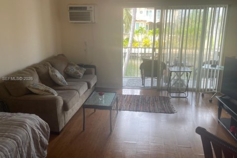 Copropriété à vendre à North Miami, Floride: 40.97 m2 № 2170285 - photo 4