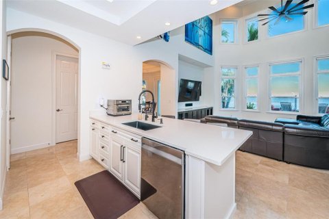 Villa ou maison à vendre à Saint Petersburg, Floride: 4 chambres, 472.69 m2 № 1570747 - photo 23
