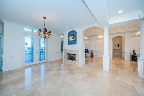 Villa ou maison à vendre à Saint Petersburg, Floride: 4 chambres, 472.69 m2 № 1570747 - photo 15