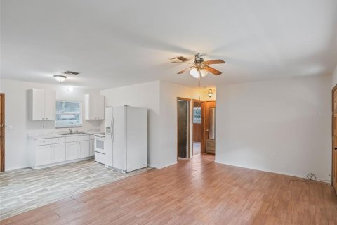 Casa en venta en Bushnell, Florida, 2 dormitorios, 71.35 m2 № 2151336 - foto 11