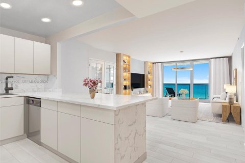 Condominio en venta en Miami Beach, Florida, 3 dormitorios, 172.8 m2 № 1995119 - foto 23