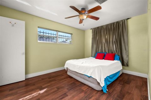 House in Orlando, Florida 3 bedrooms, 140.75 sq.m. № 1885670 - photo 23