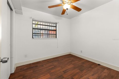 House in Orlando, Florida 3 bedrooms, 140.75 sq.m. № 1885670 - photo 30
