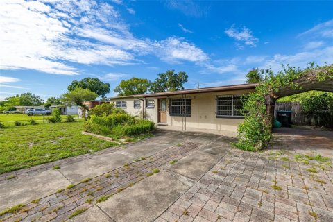 House in Orlando, Florida 3 bedrooms, 140.75 sq.m. № 1885670 - photo 4