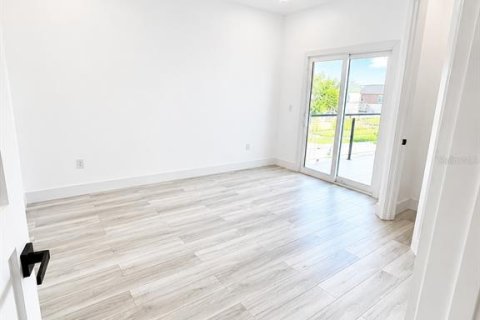Casa en venta en Apollo Beach, Florida, 4 dormitorios, 197.42 m2 № 2156058 - foto 16