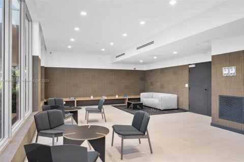 Купить кондоминиум в Норт-Майами-Бич, Флорида 2 спальни, 83.89м2, № 2014024 - фото 28