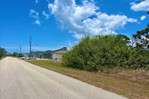 Land in Port Charlotte, Florida № 2161127 - photo 3