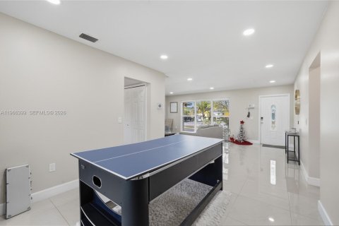 Casa en venta en Sunrise, Florida, 3 dormitorios, 128.3 m2 № 2027993 - foto 11