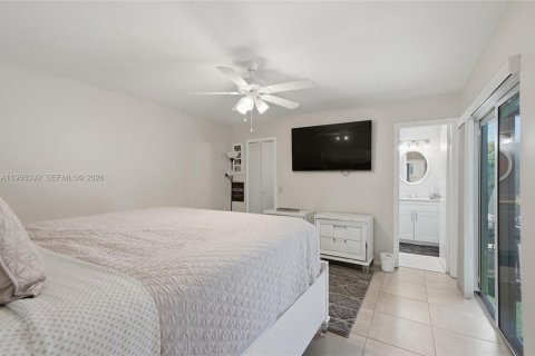 Casa en venta en Sunrise, Florida, 3 dormitorios, 128.3 m2 № 2027993 - foto 24