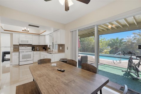 Casa en venta en Sunrise, Florida, 3 dormitorios, 128.3 m2 № 2027993 - foto 17