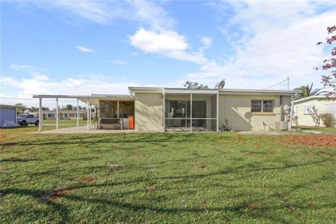 Villa ou maison à vendre à North Port, Floride: 2 chambres, 89.28 m2 № 1852809 - photo 24