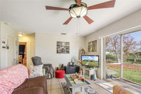 Villa ou maison à vendre à North Port, Floride: 2 chambres, 89.28 m2 № 1852809 - photo 12