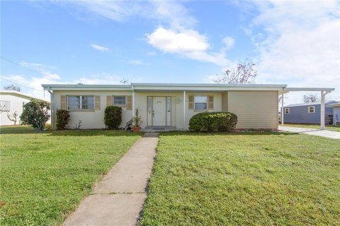 Villa ou maison à vendre à North Port, Floride: 2 chambres, 89.28 m2 № 1852809 - photo 4