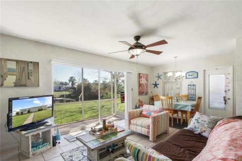 Villa ou maison à vendre à North Port, Floride: 2 chambres, 89.28 m2 № 1852809 - photo 11