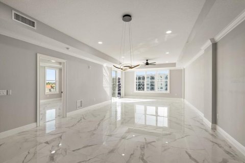 Condo in Clearwater, Florida, 3 bedrooms № 2195384 - photo 8