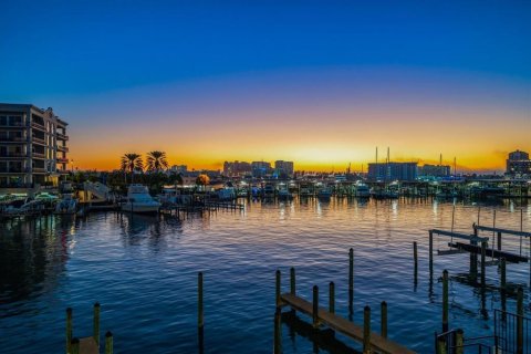Condo in Clearwater, Florida, 3 bedrooms № 2195384 - photo 28