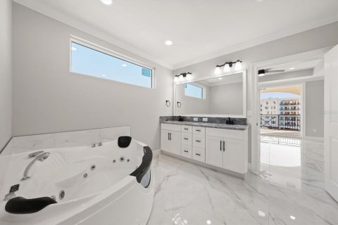 Condo in Clearwater, Florida, 3 bedrooms № 2195384 - photo 14