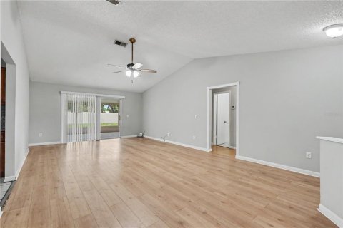 Villa ou maison à vendre à Riverview, Floride: 3 chambres, 130.62 m2 № 2225511 - photo 13